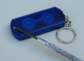 http://openfortress.nl/pix/reader-batteries-back.jpg
